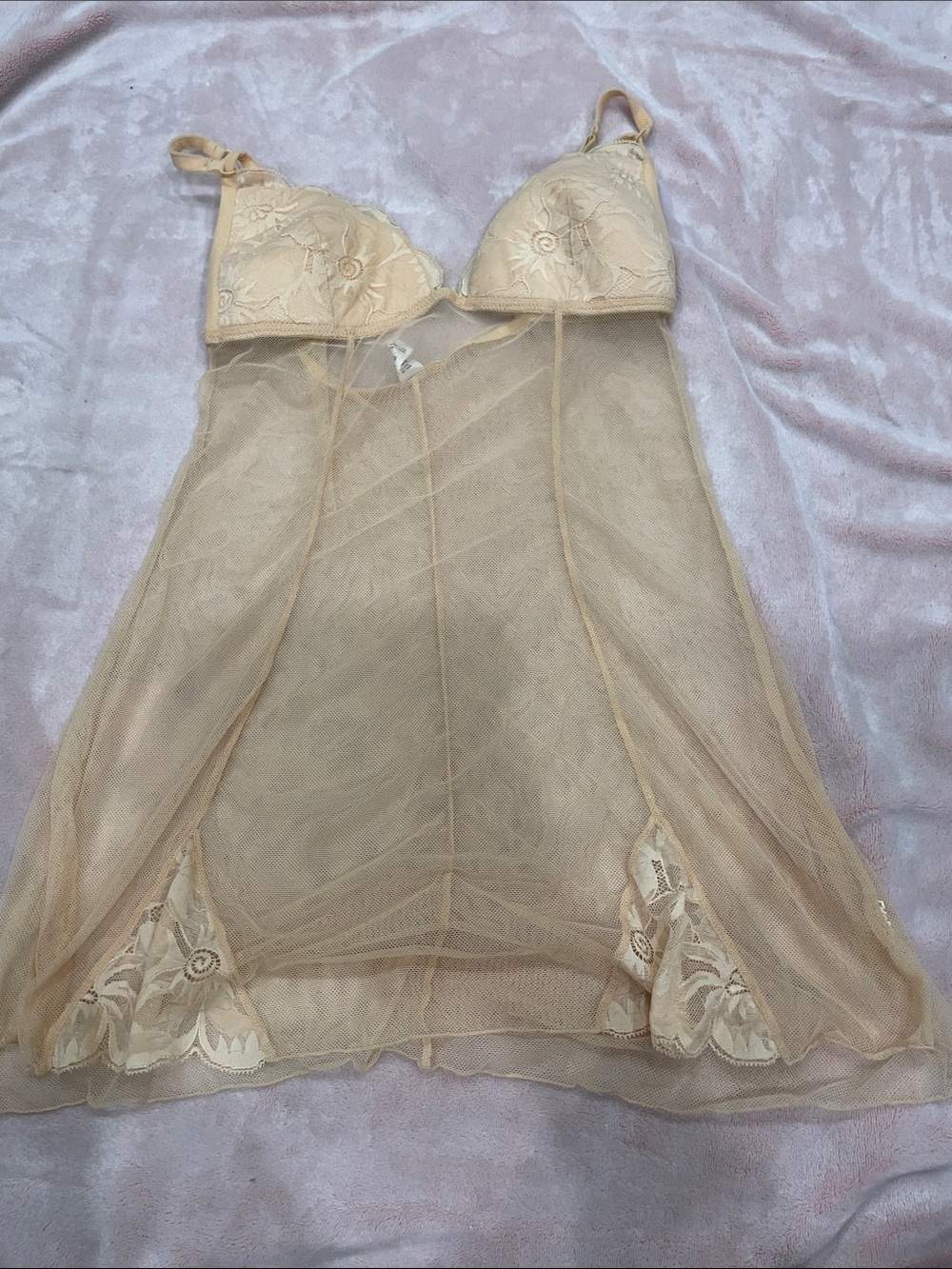 La Senza Sheer Lace-Trim Chemise Slip in Beige/ Peach size M